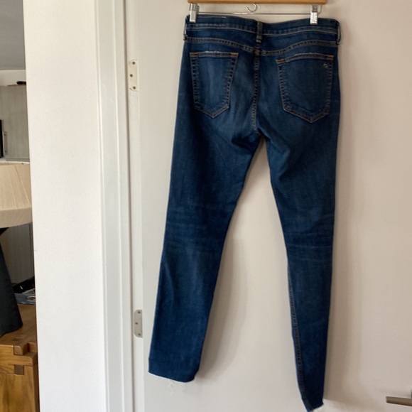 rag  & bone, boyfriend ankle, w/raw hem. Inseam 30.5”, waist is 34”. - Picture 3 of 6